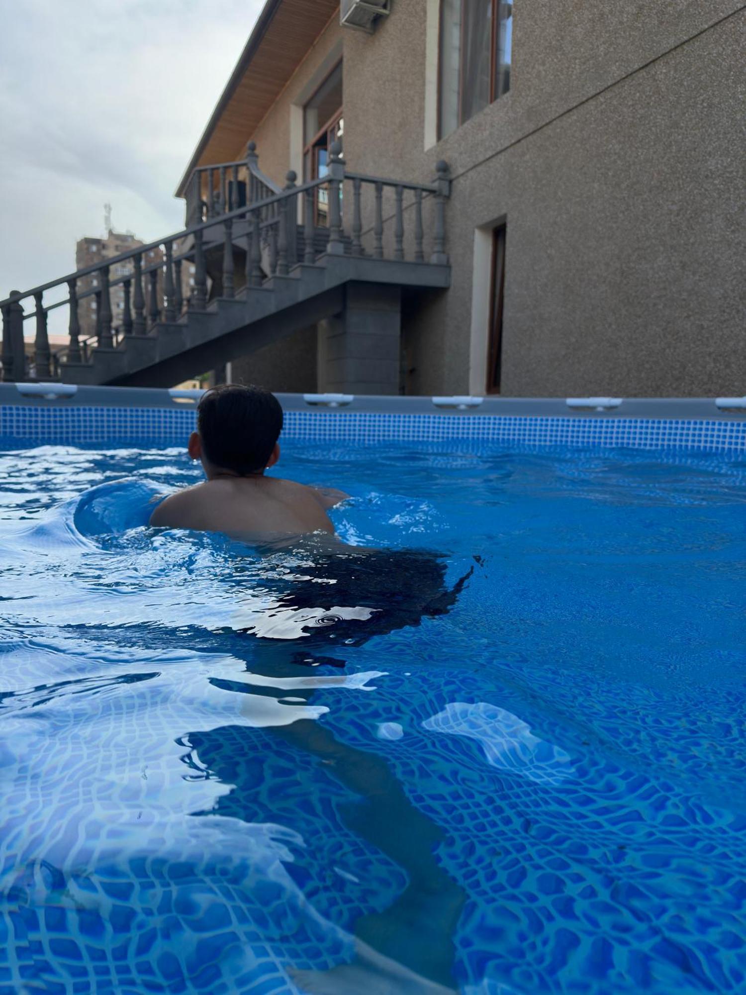 Eridana Hotel エレバン エクステリア 写真